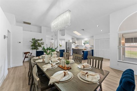 Villa ou maison à vendre à Apopka, Floride: 3 chambres, 157.19 m2 № 2349973 - photo 11