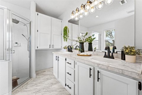 Villa ou maison à vendre à Apopka, Floride: 3 chambres, 157.19 m2 № 2349973 - photo 16