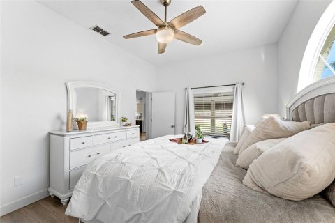 Villa ou maison à vendre à Apopka, Floride: 3 chambres, 157.19 m2 № 2349973 - photo 15