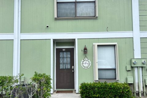 Adosado en West Palm Beach, Florida 2 dormitorios, 107.95 m2 № 2263567