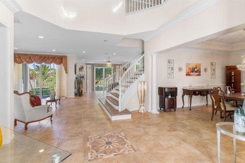 House in Wellington, Florida 6 bedrooms, 387.22 sq.m. № 2082137 - photo 4