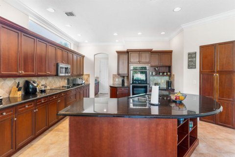 House in Wellington, Florida 6 bedrooms, 387.22 sq.m. № 2082137 - photo 7