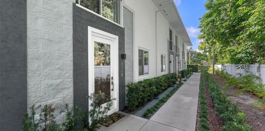 Touwnhouse à Winter Park, Floride 4 chambres, 241.73 m2 № 2195821
