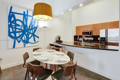 Купить кондоминиум в Майами, Флорида 2 спальни, 76.64м2, № 2090203 - фото 23