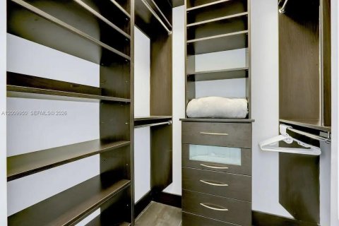 Купить кондоминиум в Майами, Флорида 2 спальни, 76.64м2, № 2090203 - фото 3