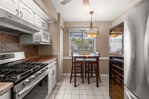 Villa ou maison à vendre à Ocala, Floride: 3 chambres, 134.99 m2 № 2295228 - photo 5