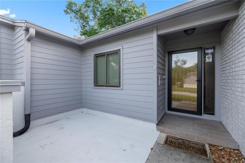 Villa ou maison à vendre à Ocala, Floride: 3 chambres, 134.99 m2 № 2295228 - photo 2