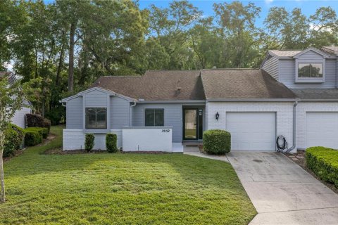 House in Ocala, Florida 3 bedrooms, 134.99 sq.m. № 2295228