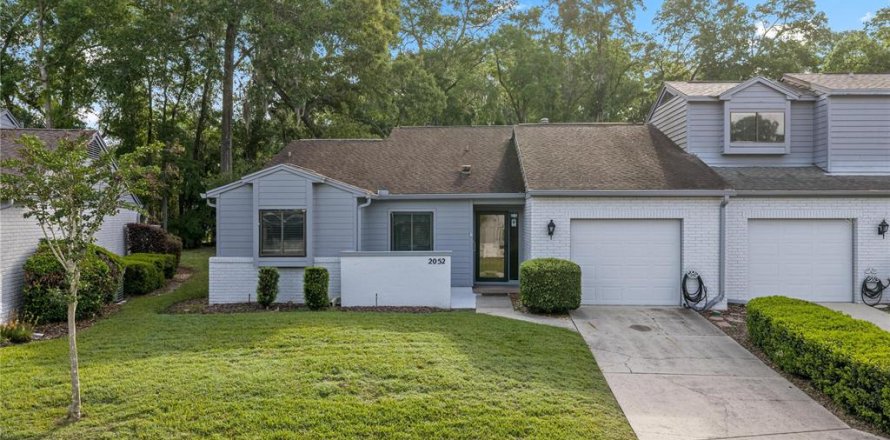 Villa ou maison à Ocala, Floride 3 chambres, 134.99 m2 № 2295228