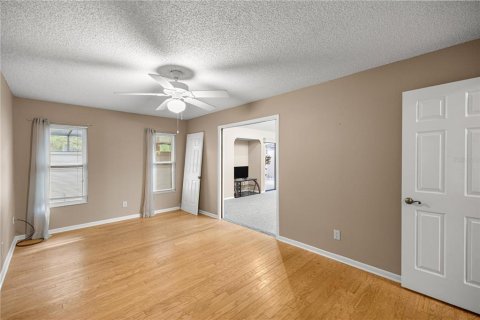Villa ou maison à vendre à Ocala, Floride: 3 chambres, 134.99 m2 № 2295228 - photo 15