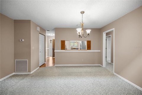 Villa ou maison à vendre à Ocala, Floride: 3 chambres, 134.99 m2 № 2295228 - photo 10