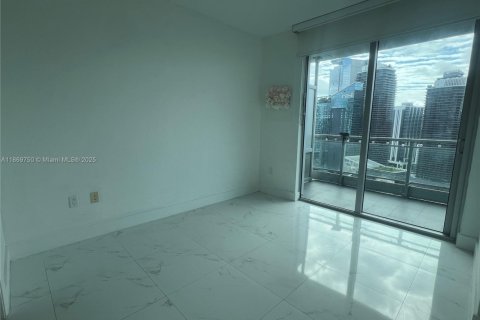 Condo in Miami, Florida, 3 bedrooms  № 1921156 - photo 27