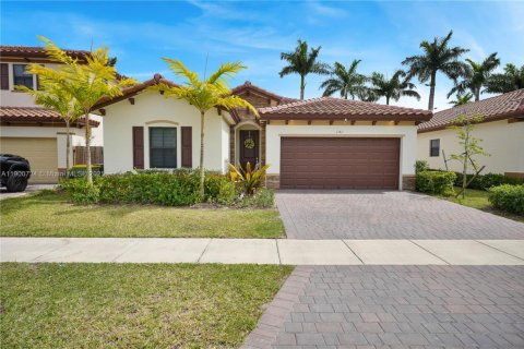 Casa en alquiler en Homestead, Florida, 4 dormitorios, 176.89 m2 № 1951990 - foto 1