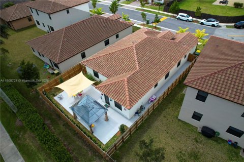 Casa en alquiler en Homestead, Florida, 4 dormitorios, 176.89 m2 № 1951990 - foto 25