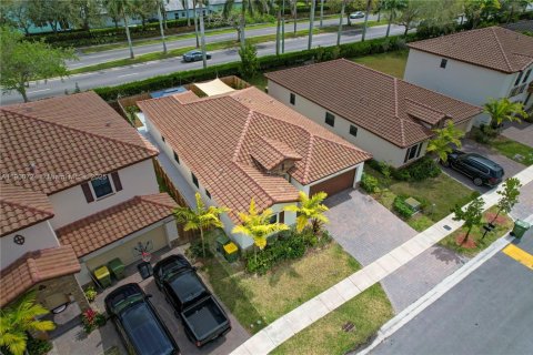 Casa en alquiler en Homestead, Florida, 4 dormitorios, 176.89 m2 № 1951990 - foto 24
