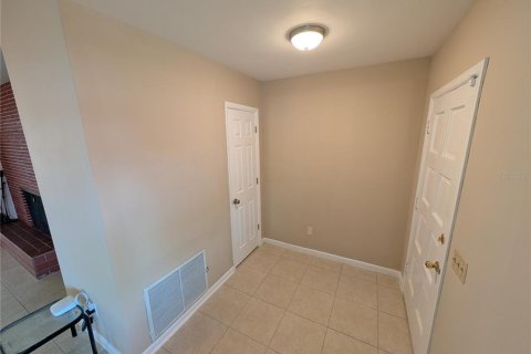 Villa ou maison à vendre à Tampa, Floride: 3 chambres, 197.32 m2 № 2103067 - photo 13