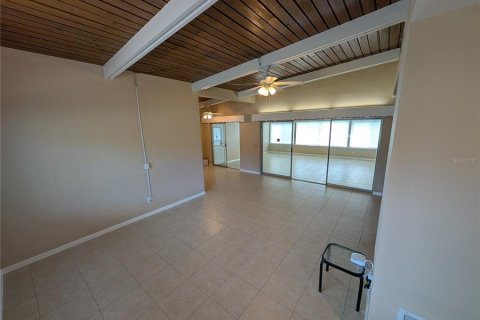 Villa ou maison à vendre à Tampa, Floride: 3 chambres, 197.32 m2 № 2103067 - photo 18