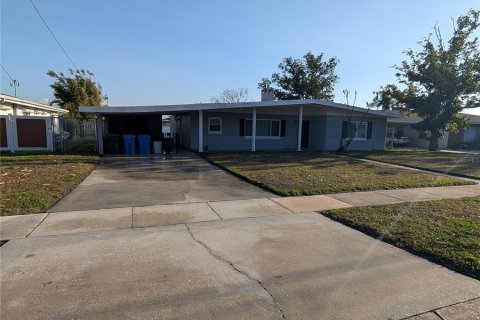 Villa ou maison à vendre à Tampa, Floride: 3 chambres, 197.32 m2 № 2103067 - photo 2