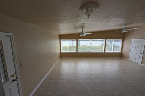 Villa ou maison à vendre à Tampa, Floride: 3 chambres, 197.32 m2 № 2103067 - photo 19