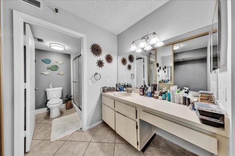 Condo in Pompano Beach, Florida, 2 bedrooms  № 2088386 - photo 18