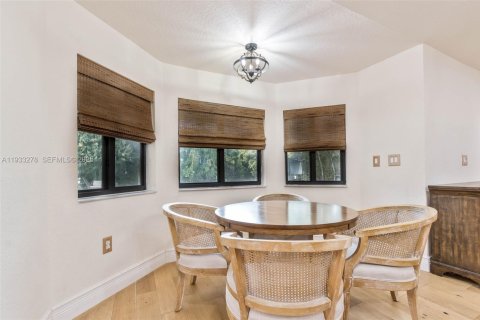 Casa en venta en Homestead, Florida, 4 dormitorios, 218.04 m2 № 1991183 - foto 15