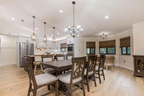 Casa en venta en Homestead, Florida, 4 dormitorios, 218.04 m2 № 1991183 - foto 13