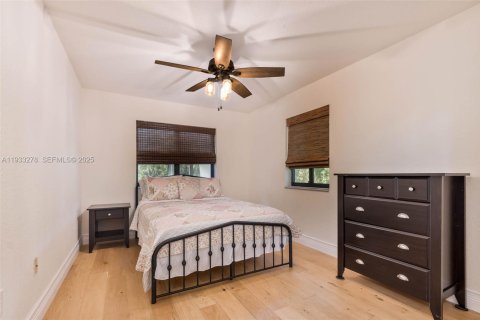 Casa en venta en Homestead, Florida, 4 dormitorios, 218.04 m2 № 1991183 - foto 21