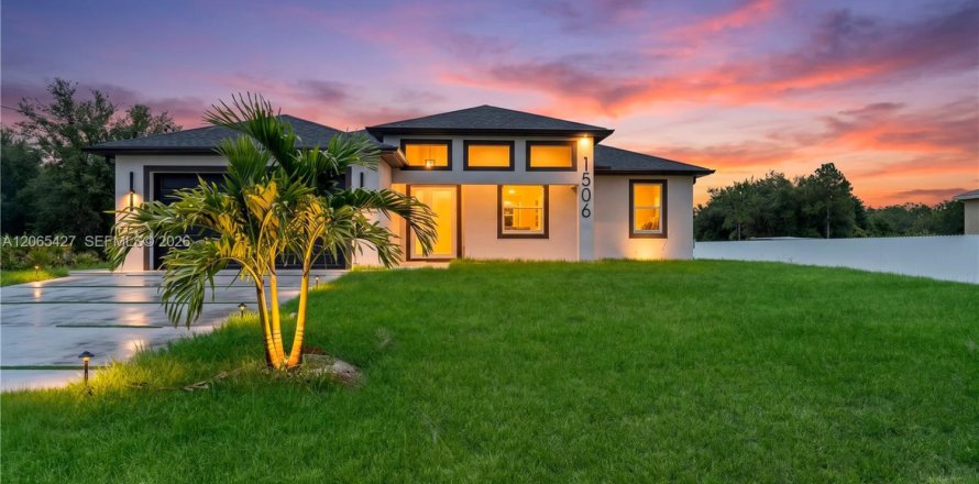Villa ou maison à Lehigh Acres, Floride 4 chambres № 2278631