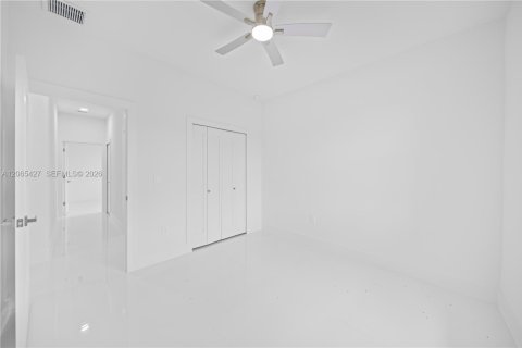 Villa ou maison à vendre à Lehigh Acres, Floride: 4 chambres № 2278631 - photo 24