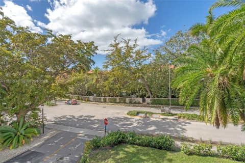 Copropriété à vendre à Key Biscayne, Floride: 2 chambres, 115.38 m2 № 2038283 - photo 16