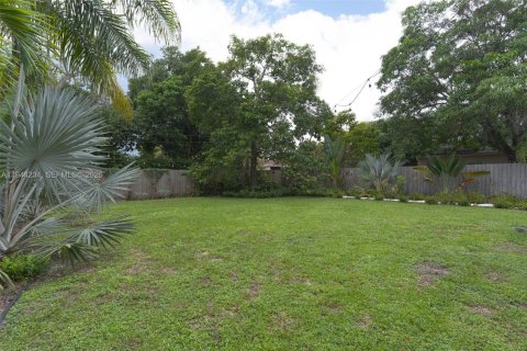 Casa en venta en North Miami, Florida, 3 dormitorios, 121.14 m2 № 2002477 - foto 30