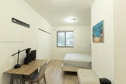 Casa en venta en North Miami, Florida, 3 dormitorios, 121.14 m2 № 2002477 - foto 21