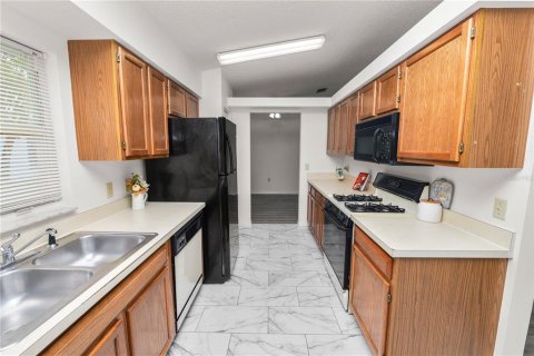 House in Lakeland, Florida 2 bedrooms, 167.22 sq.m. № 1879341 - photo 7