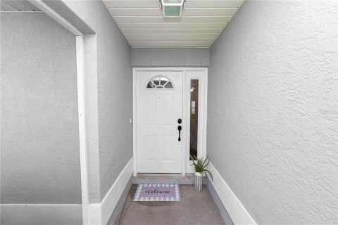 House in Lakeland, Florida 2 bedrooms, 167.22 sq.m. № 1879341 - photo 17