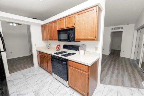 House in Lakeland, Florida 2 bedrooms, 167.22 sq.m. № 1879341 - photo 30
