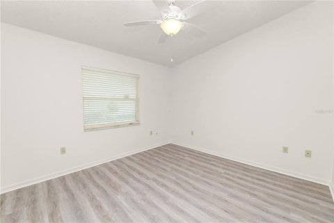 House in Lakeland, Florida 2 bedrooms, 167.22 sq.m. № 1879341 - photo 9