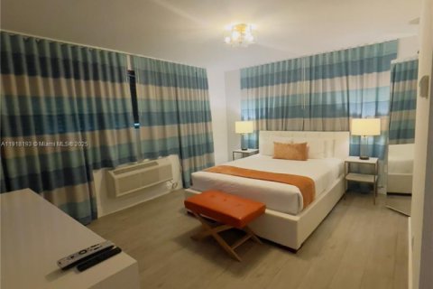 Снять в аренду виллу или дом в Майами-Бич, Флорида 1 спальня, № 1973014 - фото 7