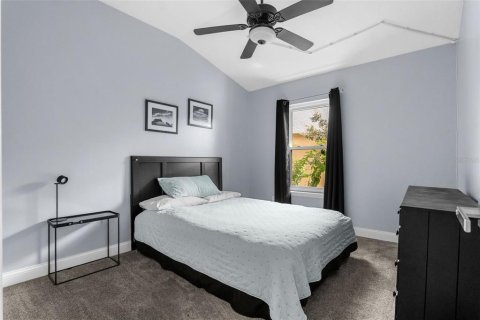 Touwnhouse à vendre à Sanford, Floride: 3 chambres, 150.87 m2 № 1907864 - photo 11