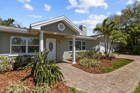 Casa en venta en Largo, Florida, 3 dormitorios, 195.28 m2 № 1718213 - foto 3