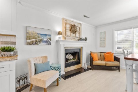 Casa en venta en Largo, Florida, 3 dormitorios, 195.28 m2 № 1718213 - foto 11