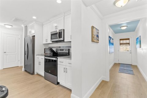 Casa en venta en Largo, Florida, 3 dormitorios, 195.28 m2 № 1718213 - foto 16