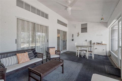 Villa ou maison à vendre à Valrico, Floride: 4 chambres, 191.66 m2 № 2147984 - photo 30