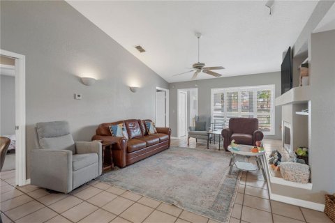 Villa ou maison à vendre à Valrico, Floride: 4 chambres, 191.66 m2 № 2147984 - photo 16