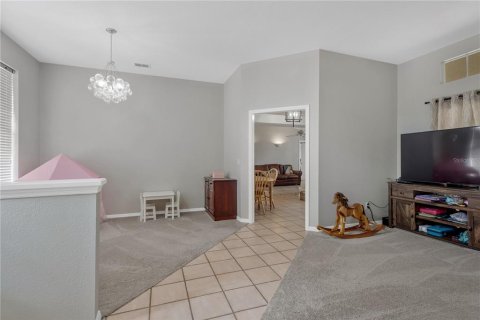 Villa ou maison à vendre à Valrico, Floride: 4 chambres, 191.66 m2 № 2147984 - photo 8