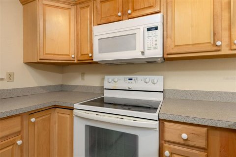 Copropriété à louer à Gainesville, Floride: 2 chambres, 81.2 m2 № 2308567 - photo 5