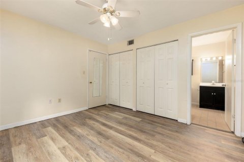 Copropriété à louer à Gainesville, Floride: 2 chambres, 81.2 m2 № 2308567 - photo 12