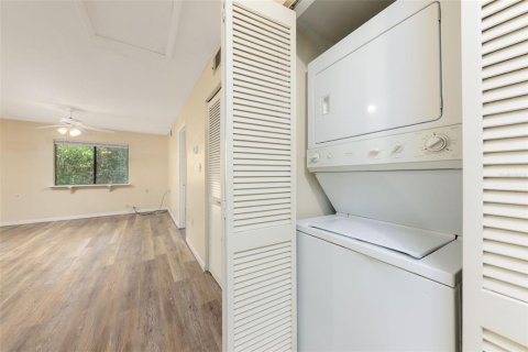 Copropriété à louer à Gainesville, Floride: 2 chambres, 81.2 m2 № 2308567 - photo 8