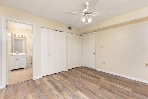 Copropriété à louer à Gainesville, Floride: 2 chambres, 81.2 m2 № 2308567 - photo 15