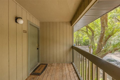 Copropriété à louer à Gainesville, Floride: 2 chambres, 81.2 m2 № 2308567 - photo 2
