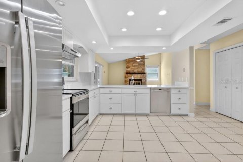 Купить виллу или дом в Лонгвуд, Флорида 9 комнат, 256.41м2, № 2147804 - фото 6